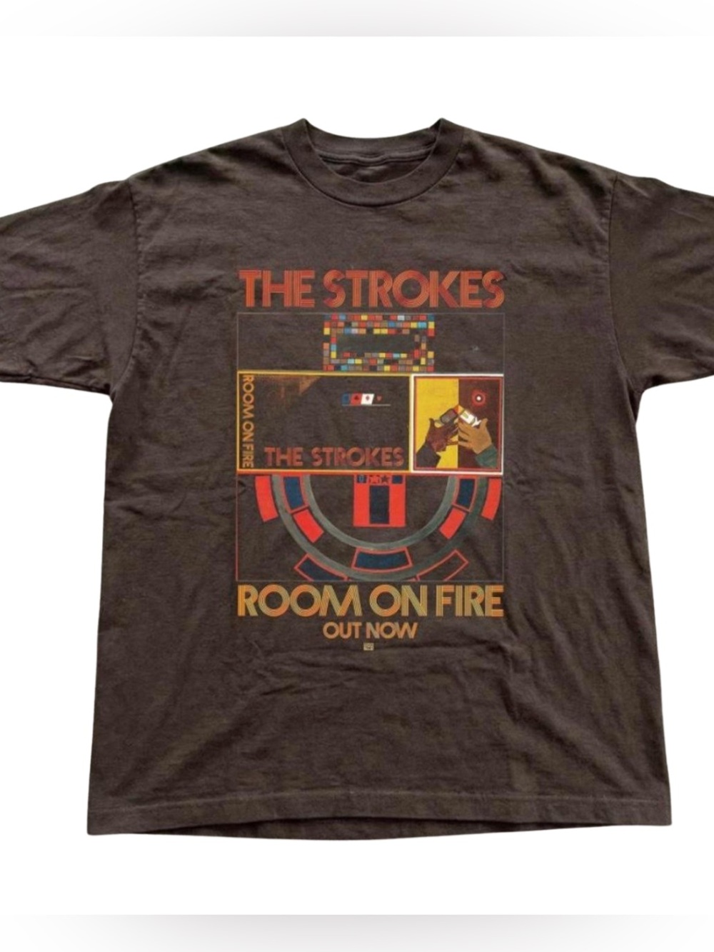 Gildan Brown 'The Strokes - Room On Fire' Graphic Tee